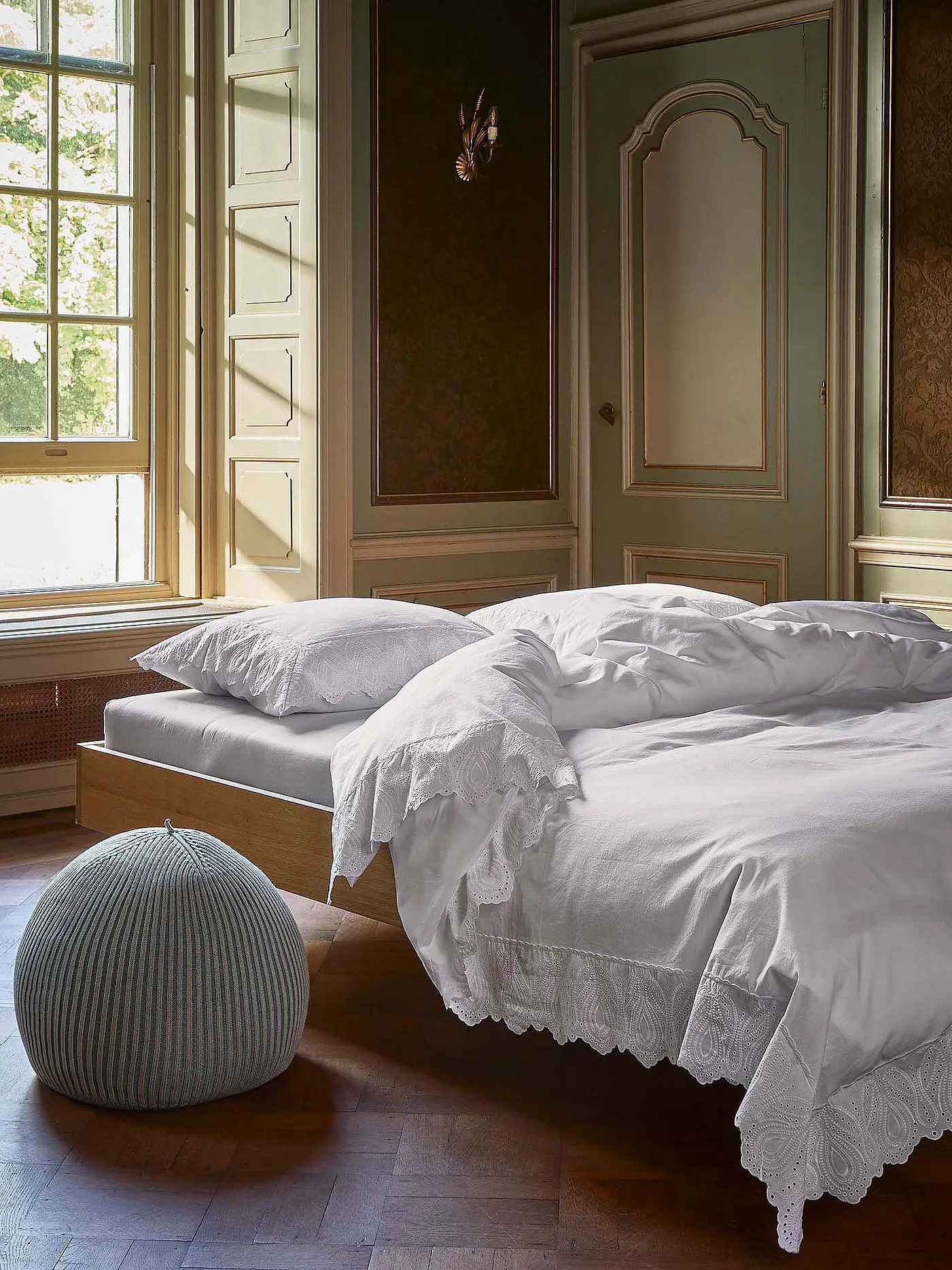 ESSENZA | Baumwoll Bettwäsche MAEN 70x90cm / 140x200cm Nightblue | weiss